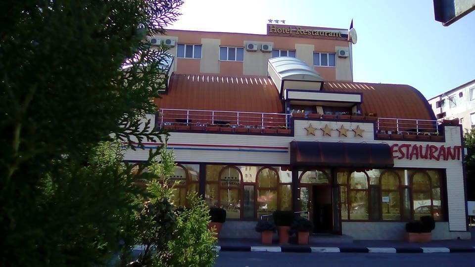Hotel Sud Giurgiu Zewnętrze zdjęcie