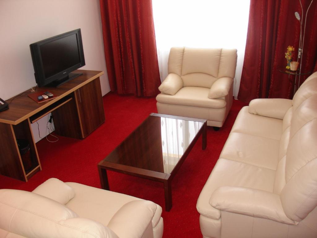 Hotel Sud Giurgiu Zewnętrze zdjęcie