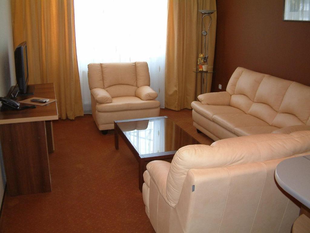 Hotel Sud Giurgiu Zewnętrze zdjęcie