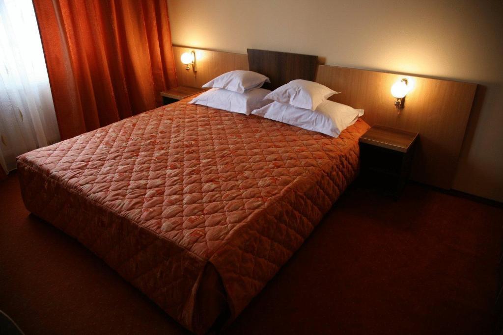 Hotel Sud Giurgiu Zewnętrze zdjęcie